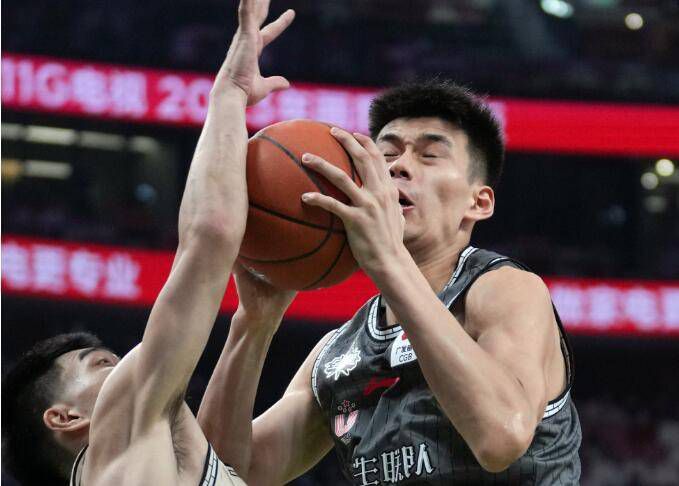 在国米4-0击败乌迪内斯的比赛中，索默再次完成了零封。